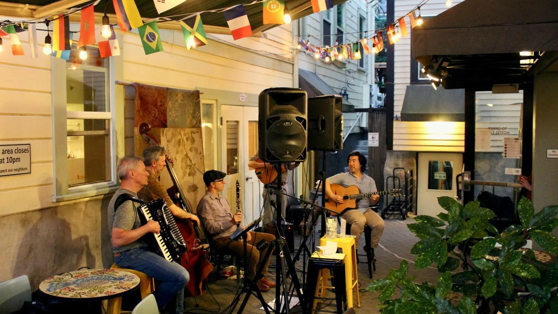 Northwest Portland Hostel