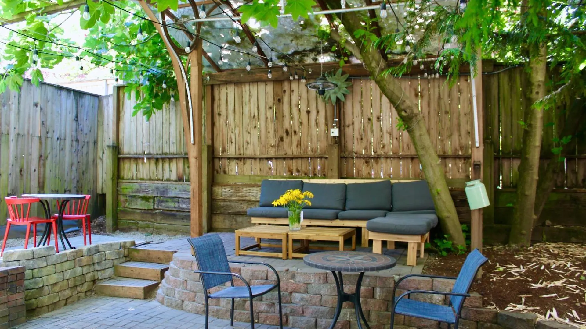 Northwest Portland Hostel